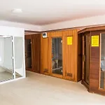 Luxury 3*