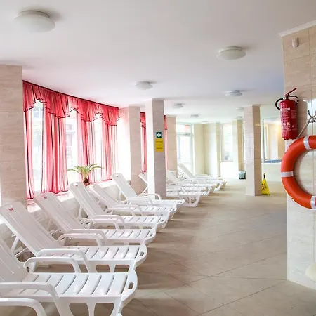Luxury Hotel